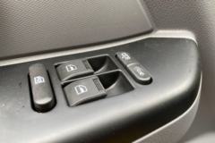 飞碟缔途 DX 110马力 4X2 2.7米双排自卸车