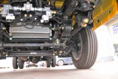 飞碟缔途 DX 110马力 4X2 2.7米双排自卸车
