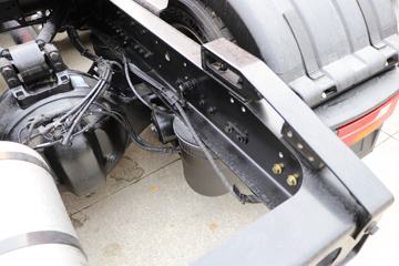 �����ؿ� ����H6000 430���� 4X2ǣ����(����)ͼƬ