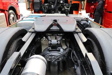 �����ؿ� ����H6000 430���� 4X2ǣ����(����)ͼƬ