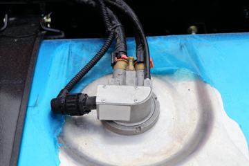 �����ؿ� ����H6000 430���� 4X2ǣ����(����)ͼƬ