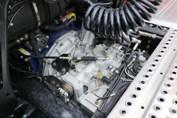 �����ؿ� ����H6000 430���� 4X2ǣ����(����)ͼƬ