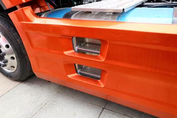 �����ؿ� ����H6000 430���� 4X2ǣ����(����)ͼƬ