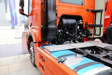 �����ؿ� ����H6000 430���� 4X2ǣ����(����)ͼƬ