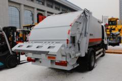 陕汽 德龙K3000 140马力 4X2 3T压缩垃圾车(金鸽牌)(YZT5080ZYSYTE6)