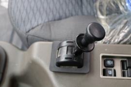 陕汽重卡底盘&nbsp;垃圾运输车驾驶室图片