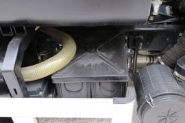 陕汽重卡底盘&nbsp;垃圾运输车底盘图片