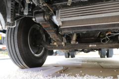 陕汽 德龙K3000 140马力 4X2 3T压缩垃圾车(金鸽牌)(YZT5080ZYSYTE6)