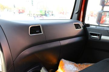 �����ؿ� ������M3000 �������� 430���� 6X4ǣ����ͼƬ