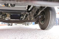 陕汽轻卡 德龙K3000 160马力 4.85米排半栏板轻卡(YTQ1091FJ381) 陕汽轻卡 德龙K3000 160马力 4.85米排半栏板轻卡(YTQ1091FJ381)