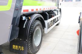 陕汽重卡底盘&nbsp;垃圾运输车底盘图片