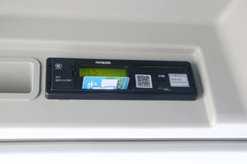 һ����� J6L�п� �ʻݰ� 240���� 4X2 6.75�ײ�դʽ�ػ���(CA5180CCYP62K1L4A1E5)ͼƬ