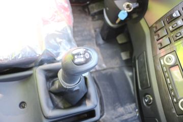 һ����� J6L�п� �ʻݰ� 240���� 4X2 6.75�ײ�դʽ�ػ���(CA5180CCYP62K1L4A1E5)ͼƬ