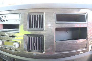 һ����� J6L�п� �ʻݰ� 240���� 4X2 6.75�ײ�դʽ�ػ���(CA5180CCYP62K1L4A1E5)ͼƬ