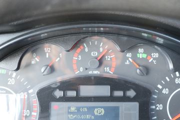 һ����� J6L�п� �ʻݰ� 240���� 4X2 6.75�ײ�դʽ�ػ���(CA5180CCYP62K1L4A1E5)ͼƬ