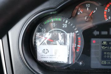 һ����� J6L�п� �ʻݰ� 240���� 4X2 6.75�ײ�դʽ�ػ���(CA5180CCYP62K1L4A1E5)ͼƬ