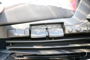 һ����� J6L�п� �ʻݰ� 240���� 4X2 6.75�ײ�դʽ�ػ���(CA5180CCYP62K1L4A1E5)ͼƬ