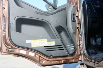 һ����� J6L�п� �ʻݰ� 240���� 4X2 6.75�ײ�դʽ�ػ���(CA5180CCYP62K1L4A1E5)ͼƬ