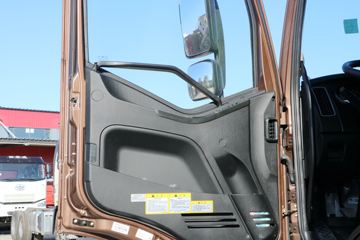 һ����� J6L�п� �ʻݰ� 240���� 4X2 6.75�ײ�դʽ�ػ���(CA5180CCYP62K1L4A1E5)ͼƬ