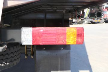 һ����� J6L�п� �ʻݰ� 240���� 4X2 6.75�ײ�դʽ�ػ���(CA5180CCYP62K1L4A1E5)ͼƬ