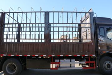 һ����� J6L�п� �ʻݰ� 240���� 4X2 6.75�ײ�դʽ�ػ���(CA5180CCYP62K1L4A1E5)ͼƬ