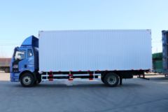 一汽解放 J6L中卡 质惠版 180马力 6.8米翼开启厢式载货车(CA5160XYKP62K1L4E5)