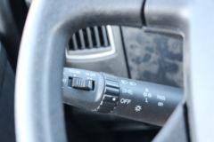 一汽解放 J6L中卡 质惠版 180马力 6.8米翼开启厢式载货车(CA5160XYKP62K1L4E5)