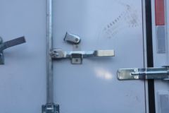 一汽解放 J6L中卡 质惠版 180马力 6.8米翼开启厢式载货车(CA5160XYKP62K1L4E5)