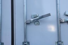 一汽解放 J6L中卡 质惠版 180马力 6.8米翼开启厢式载货车(CA5160XYKP62K1L4E5)