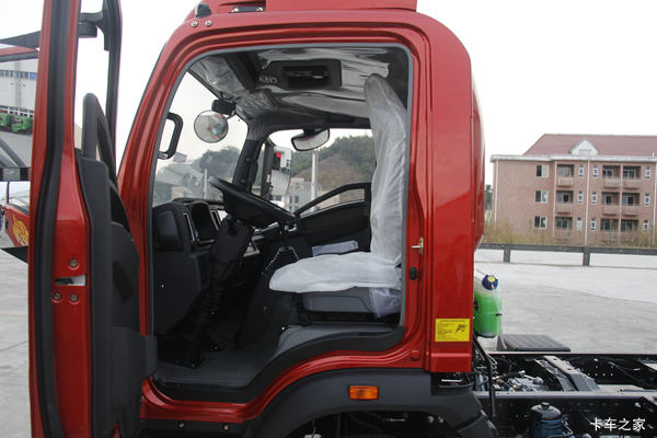 能拉善跑 重汽豪曼新乡中盛来电享复工礼