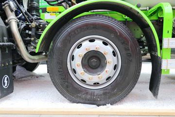�����ؿ� ������M3000 340���� 8X4 7.95�����������賵ͼƬ