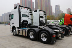 陕汽重卡 德龙X6000 660马力 6X4牵引车(国六)(SX4259Y9334)