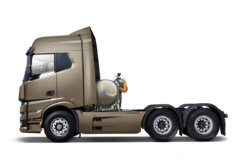 远程 M100重卡 430马力 6X4 LNG牵引车(DNC4250GNK6)