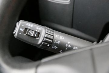 һ����� J6L�п� 2019�� �캽�� 220���� 4X2 6.75�������ػ���(CA1180P62K1L4E5)ͼƬ