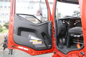 һ����� J6L�п� 2019�� �캽�� 220���� 4X2 6.75�������ػ���(CA1180P62K1L4E5)ͼƬ