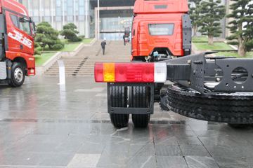 һ����� J6L�п� 2019�� �캽�� 220���� 4X2 6.75�������ػ���(CA1180P62K1L4E5)ͼƬ