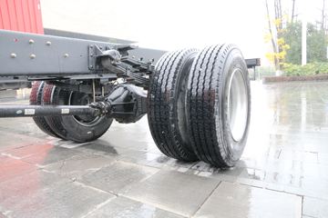 һ����� J6L�п� 2019�� �캽�� 220���� 4X2 6.75�������ػ���(CA1180P62K1L4E5)ͼƬ