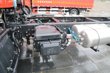 һ����� J6L�п� 2019�� �캽�� 220���� 4X2 6.75�������ػ���(CA1180P62K1L4E5)ͼƬ