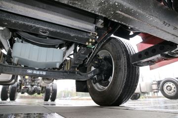 һ����� J6L�п� 2019�� �캽�� 220���� 4X2 6.75�������ػ���(CA1180P62K1L4E5)ͼƬ