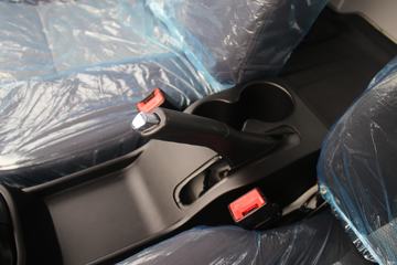 �������� С��բ� 95���� 4X2 3.3����ж��(����)ͼƬ