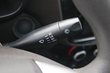 �������� С��բ� 95���� 4X2 3.3����ж��(����)ͼƬ