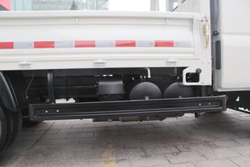 �������� С��բ� 95���� 4X2 3.3����ж��(����)ͼƬ