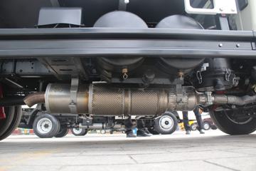 �������� С��բ� 95���� 4X2 3.3����ж��(����)ͼƬ