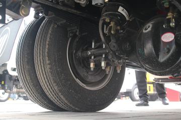 �������� С��բ� 95���� 4X2 3.3����ж��(����)ͼƬ