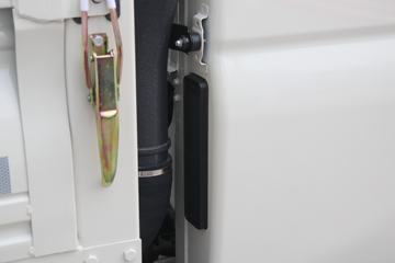 �������� С��բ� 95���� 4X2 3.3����ж��(����)ͼƬ