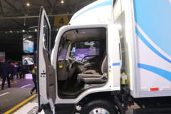 欧马可 智蓝 4.5T 4.14米单排纯电动厢式运输车(BJ5045XXYEV3)104.7kWh