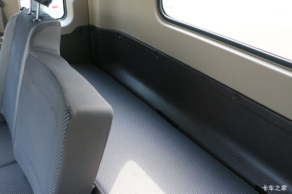 降价促销 南京泓图500载货车仅售10.60万