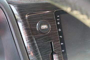 �ൺ��� JH6�ؿ� ������Ϸ��� 550���� 6X4 AMT�Զ���ǣ����(CA4259P25K2T1E5A80)ͼƬ