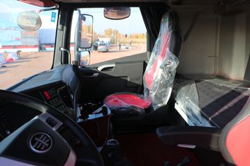 �ൺ��� JH6�ؿ� ������Ϸ��� 550���� 6X4 AMT�Զ���ǣ����(CA4259P25K2T1E5A80)ͼƬ