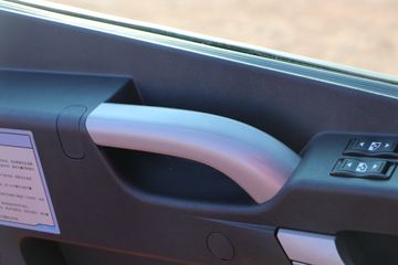 �ൺ��� JH6�ؿ� ������Ϸ��� 550���� 6X4 AMT�Զ���ǣ����(CA4259P25K2T1E5A80)ͼƬ